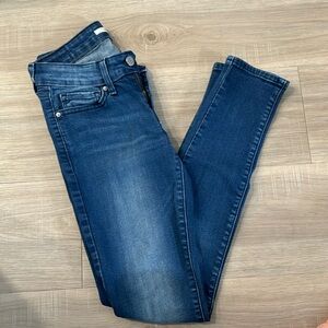 711 Skinny Levi’s